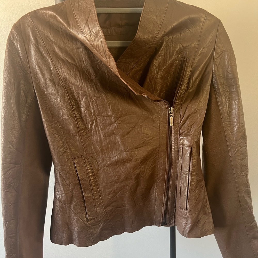 Cigno Nero women’s brown leather jacket